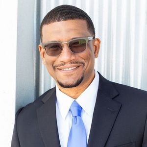 Meet your Posher, Toby